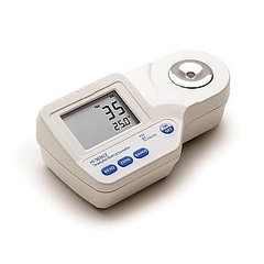 デジタル海水用塩分計／品番　MF2RFM-SL96822H