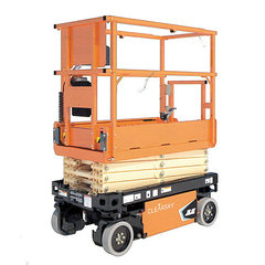 超小型充電式電動高所作業台タイヤタイプ(4.5m)／品番　M2469EA-4500WPT